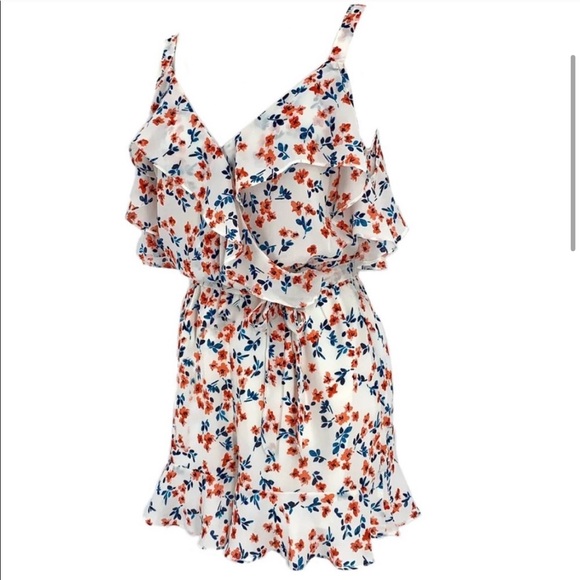 Cupcakes & Cashmere Romper - Picture 2 of 7